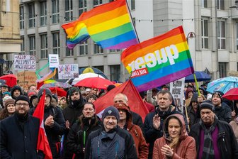 Bündnis Demokratisches Erzgebirge ruft zu Demo in Lößnitz auf - Im Februar gab es eine Kundgebung der Initiative Demokratisches Erzgebirge in Aue. Jetzt soll eine in Lößnitz stattfinden.