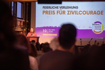 Bündnis für Demokratie, Toleranz und Zivilcourage im Vogtland sortiert sich neu - Das Bündnis lobt regelmäßig den Preis für Zivilcourage im Vogtland aus.