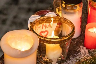 Bündnis gedenkt Verstorbenen der Pandemie -