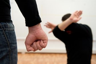 Bürger lassen ihre Wut immer öfter an Staatsbediensteten aus - 
