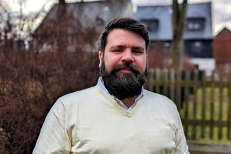 Bürgerbegehren: Gornsdorfer kämpfen für den Erhalt ihres Rathauses - Laut Alexander Richter, der stellvertretende Bürgermeister von Gornsdorf, wurde das Rathaus unter anderem wegen der Energiekosten und Schäden an der Elektrik leergezogen.