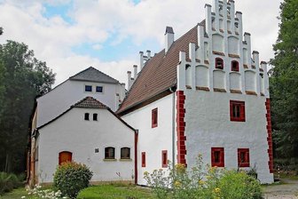 Bürgerhaushalt: Crimmitschauer Stadtteile mit vielen Ideen - Im ehemaligen Kloster im Stadtteil Frankenhausen wird die abflusslose Grube in eine vollbiologische Kleinkläranlage umgerüstet.