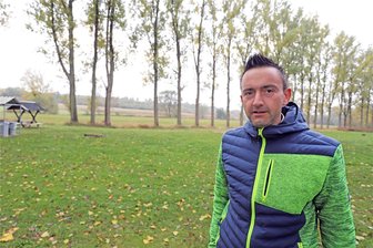 Bürgermeister von Bobritzsch-Hilbersdorf schlägt Alarm: Radwegausbau in Deutschland könnte scheitern - René Straßberger, Bürgermeister von Bobritzsch-Hilbersdorf, äußert sich zum Problem des Radweges zwischen Hilbersdorf und Freiberg.
