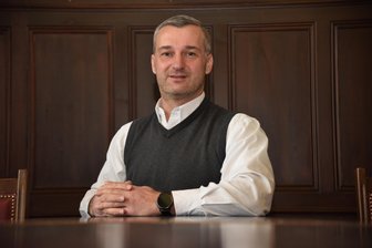 Bürgermeisterwahl am Geburtstag: Rico Schmidt ist einziger Kandidat in Adorf - Rico Schmidt ist einziger Bewerber zur Bürgermeisterwahl am 25. Mai in Adorf.