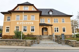 Bürgermeisterwahl in Großschirma ungültig: Wahlausschuss wusste nichts von Gesetzesänderung - Das Landratsamt in Freiberg hat die Bürgermeisterwahl in Großschirma vom 3. März 2024 für ungülig erklärt.