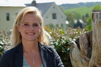 Bürgermeisterwahl in Limbach: Kandidatin Kristin Haupt - die Leidenschaftliche - Kristin Haupt aus Elsterberg möchte ehrenamtliche Bürgermeisterin in Limbach werden. 