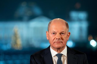 Bundeskanzler Olaf Scholz kommt nach Chemnitz - Olaf Scholz vor wenigen Tagen bei der Aufzeichnung der Neujahrsansprache im Kanzleramt. In wenigen Wochen soll er nach Chemnitz kommen.