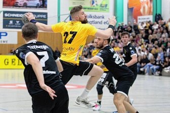 Bundesligareserve verlangt SV 04 einiges ab - Sebastian Duschek trug für Oberlosa einen Treffer zum Heimsieg über Elbflorenz II bei. Am Ende trafen beim 34:26 alle Feldspieler.