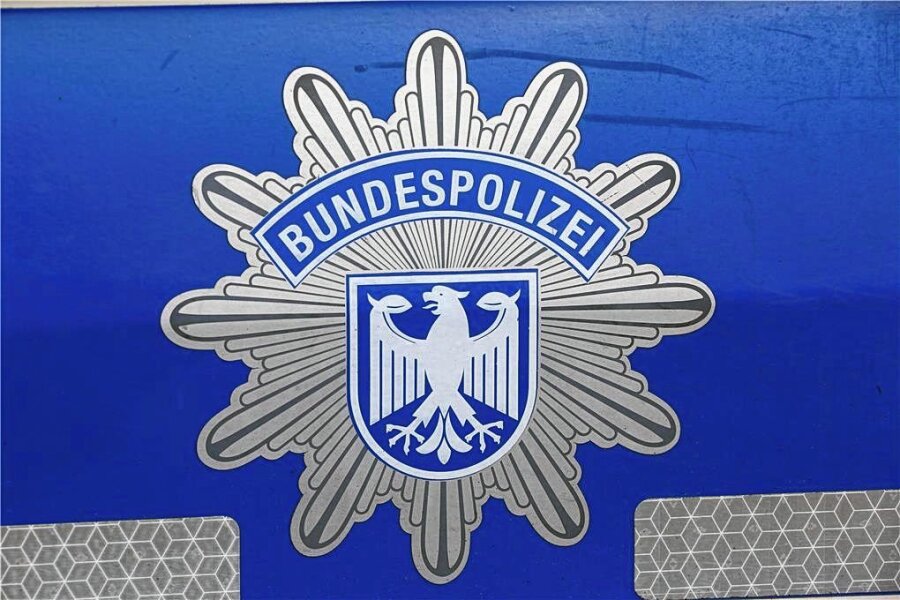 Bundespolizei sucht Zeugen zu sexueller Belästigung in Regionalbahn zwischen Chemnitz und Glauchau - Die Bundespolizei sucht Zeugen. 