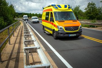 Bundesstraße 173: Sanierung zwischen Niederwiesa und Chemnitz zieht sich - Die B 173 zwischen Niederwiesa und Chemnitz bleibt vorerst Nadelöhr. Bis voraussichtlich Freitag ist die Fahrbahn Richtung Chemnitz gesperrt, und ab 20. Juli noch einmal jene in Richtung Flöha.