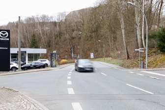 Bundesstraße 283 in Aue wird für Bauarbeiten voll gesperrt: Das müssen Autofahrer wissen - Wird in wenigen Tagen zur Baustelle: die Bundesstraße 283 in Aue.
