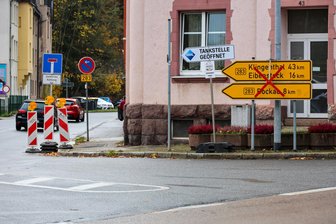 Bundesstraße im Erzgebirge wird erneut zur Baustelle und bleibt bis Ende Mai gesperrt - In Kürze ist die Bundesstraße 283 (Bockauer Talstraße) in Aue wieder gesperrt.