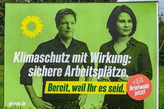 Bundestagswahl: Wahlplakate im Mimik-Check - die unterschwelligen Botschaften der Kandidaten - Wahlplakat der Grünen.