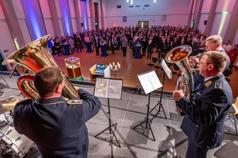 Bundesverteidigungsminister zeichnet Stadt Marienberg aus - Der gemeinsame Neujahrsempfang des Panzergrenadierbataillons 371 „Marienberger Jäger“ und der Stadt Marienberg wurde musikalisch von einem Sextett des Luftwaffenmusikkorps Erfurt begleitet.