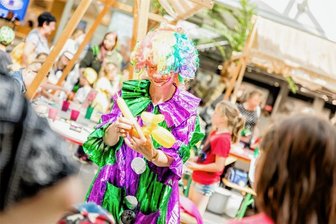 Bunte Feste zum Kindertag im Raum Stollberg - Fünf Tipps für Familien - Auch dieses Jahr soll im Paletti Park in Lugau ein Ballonclown für Spaß sorgen. 