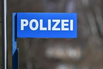 Burger und Fingerfood aus Lieferauto gestohlen - Ein Pizzalieferant ist Samstagnacht in Plauen bestohlen worden.