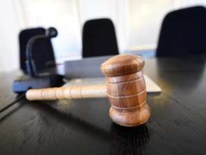 Burgstädt: Frau tötet Partner im Vollrausch - Urteil steht fest -