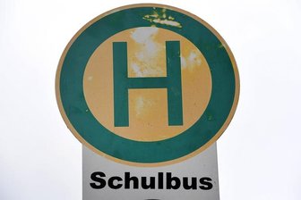 Busfahrer streiken - auch Schülerverkehr betroffen -
