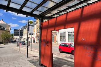 Busverkehr: Test in Reichenbach für nächste Woche abgeblasen - Ein Test an der Bushaltestelle Roßplatz kann nicht wie geplant stattfinden.