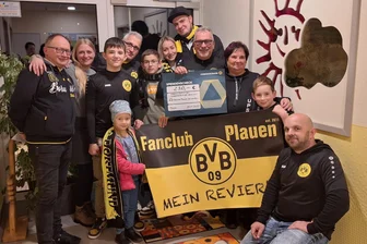 BVB-Fanclub aus dem Vogtland feiert Fünfjähriges - und tut Gutes - Die BVB-Fans aus dem Vogtland feierten ihr Fünfjähriges und haben dabei Spenden gesammelt.