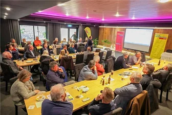 Callenberg: Gebäudeenergiegesetz verunsichert Eigentümer - Die FDP hatte in den Landgasthof Beierlein im Callenberger Ortsteil Reichenbach eingeladen. 