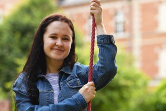 Caroline Henzinger aus Penig schafft Abitur mit 1,0: „Man muss manchmal tun, was man nicht mag“ - Caroline Henzinger hat am Freien Gymnasium Penig ihr Abitur mit der Traumnote 1,0 abgeschlossen.
