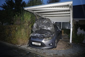 Carport- und Autobrände - die Serie reißt nicht ab -