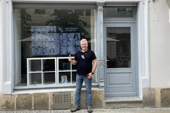 CDU eröffnet Bürgerkontaktladen in der Altstadt von Freiberg - Frank Henneßer freut sich über den Bürgerinfoladen der CDU. Er kandidiert für die Partei für den Kreistag.
