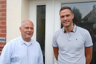 CDU-Ortsgruppe im Landkreis Zwickau tritt fast geschlossen aus der Partei aus - Der Langenbernsdorfer Bürgermeister Tobias Bär (links) und Ortsgruppenchef Robert Zergiebel sind nicht mehr Mitglieder der CDU.