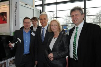Cebit: Prominenz interessiert sich für Datenbrille aus Zwickau -