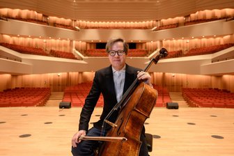 "Cellomania" bei Dresdner Musikfestspielen begeistert Fans - Jan Vogler hat bei den diesjährigen Dresdner Musikfestspielen Cello-Kolleginnen und -Kollegen aus aller Welt zu einer "Cellomania" eingeladen. (Archivbild)
