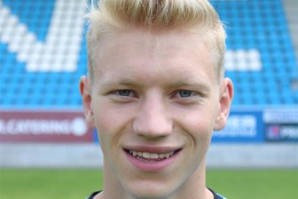 CFC-Kicker unterstützt Chemnitzer Tierschutzverein - Max Roscher vom Chemnitzer FC stellt sich in den Dienst einer guten Sache.