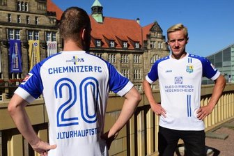 CFC läuft im DFB-Pokal mit besonderen Trikots auf -
