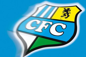 CFC-Test: Parkplätze am Spielfeld gesperrt -