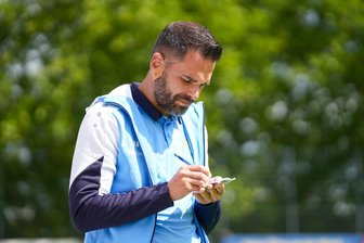 CFC-Trainer Duda freut sich vor Partie gegen Chemie über ein Luxusproblem - Im letzten Spiel in Luckenwalde, das mit 1:2 verloren ging, hatte CFC-Coach Benjamin Duda einiges zu notieren.