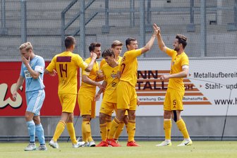 CFC unterliegt im letzten Testspiel - Die Prager jubeln über das 0:1 in der ersten Halbzeit durch Dominik Preisler.