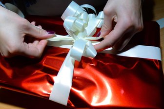 Chance für die Bummelletzten: Am Sonntag sind viele Geschäfte in Plauen geöffnet - Die letzten Geschenke können Vogtländer am vierten Advent ergattern.