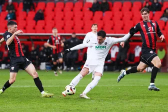 Chancenwucher in der Schlussphase: FC Erzgebirge Aue verliert in Ingolstadt - Hatte den Ausgleich auf dem Fuß: Marcel Bär.