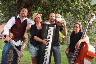 Chansons über Leben und Lappalien: Songwriter „Lis Noir“ kommen in Kulturkeller nach Limbach-Oberfrohna - Die Band „Lis Noir“ tritt am 21. September im Kulturkeller in Limbach-Oberfrohna auf.