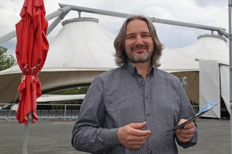 Chef der Plauener Festhalle wegen mauem Programm in der Kritik: „Es ist Ihr Job!“ - Festhallen-und Parktheater-Chef Ronny Bley. Das Foto zeigt ihn im Jahr 2024.