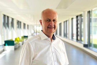Chefarzt wechselt aus dem Vogtland nach Kirchberg - Dr. med. Harald Bennefeld leitet seit August die Klinik für Neurorehabilitation des HBK am Standort Kirchberg.