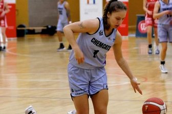 Chemcats bleiben auf Playoff-Kurs - Durchgesetzt: Die Luxemburgerin Joy Baum machte beim Sieg der Chemcats am Samstag gegen Rotenburg in der Schlussphase ganz entscheidende Punkt von der Freiwurflinie. 