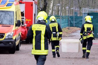Chemikalie in Turnhalle ausgelaufen - Sechs Personen in Klinik -