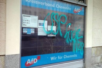 Chemnitz: AfD-Büro beschmiert -