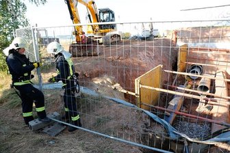 Aus dieser Baugrube konnte der Arbeiter geborgen werden. 