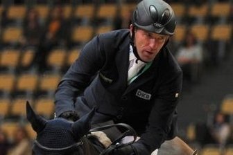 Chemnitz-Arena wird zum Reiter-Mekka - Holger Wulschner und Siegerpferd BSC Cavity.