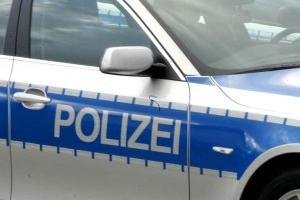 Chemnitz: Autofahrerin kollidiert mit Tanklastzug -
