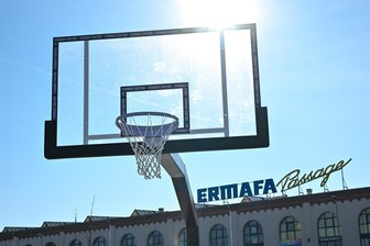 Chemnitz: Basketballfelder im Konkordiapark wieder frei - Basketballer können wieder auf den Feldern im Konkordiapark Körbe werfen.