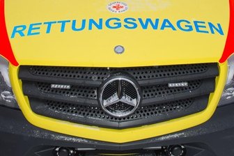 Chemnitz: BMW-Fahrer nach Unfall gestorben -