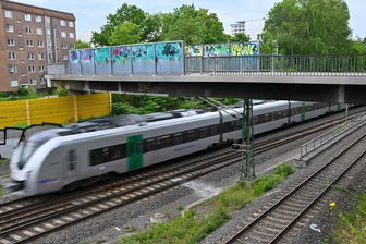 Chemnitz: Brücke zum Sonnenberg wird im Herbst abgerissen - Zunehmende Gefahr für den Bahnverkehr: Die Brücke Hainstraße wird abgerissen.